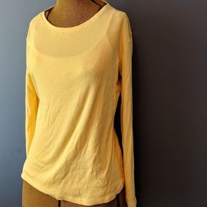 ANN TAYLOR Long sleeved top very soft.